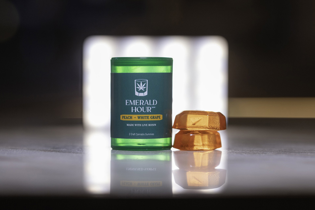 Emerald Hour Peach White  THC Gummies